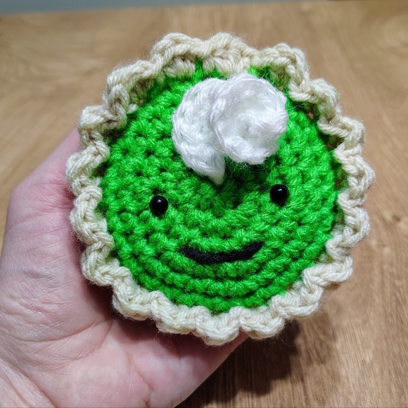 Handmade Crochet Pumpkin, Lemon, Key Lime, Blueberry, OR Cherry Pie 🥧 - Picture 5 of 7